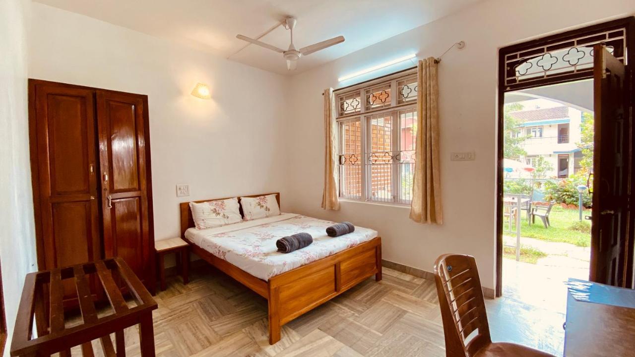 Peravel Beach Holiday Home Candolim Exteriör bild