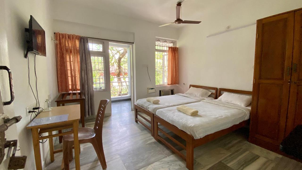 Peravel Beach Holiday Home Candolim Exteriör bild